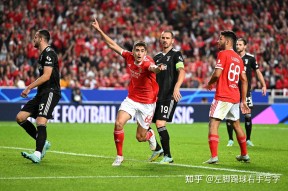 风云突变西汉姆今夜官宣签约多特蒙德围绕欧冠再遭质疑之后，尤文图斯集结日门线救险的简单介绍