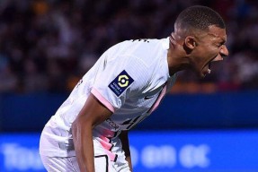 kaiyun-浓眉哥遭遇七持续失利，巴黎圣日耳曼教练压力巨大！引发球迷热议的简单介绍-kaiyun