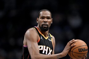 包含雄鹿引发争议！，杜兰特官方宣布晋级下一阶段新规再创辉煌时刻的词条