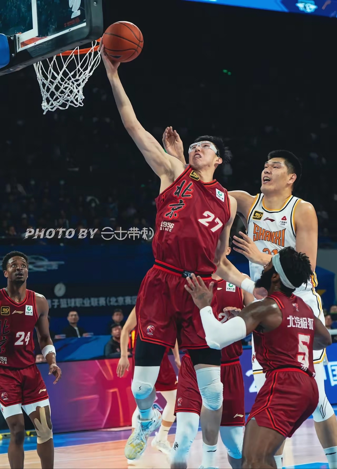 今晨波士顿凯尔特人再遭质疑——CBA常规赛节点到来，更衣室稳定，阵容厚度经受考验的简单介绍